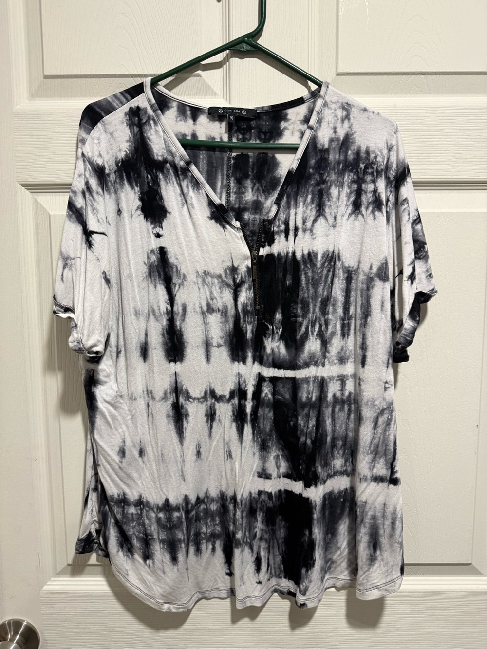 & Other Stories Black and White Tie-Dye Short Sleeve Tee